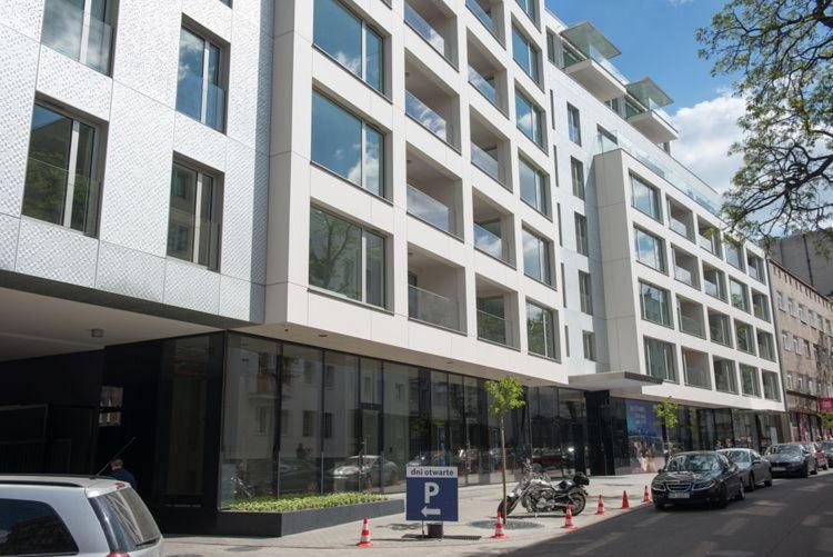 Apartament Silver House By *